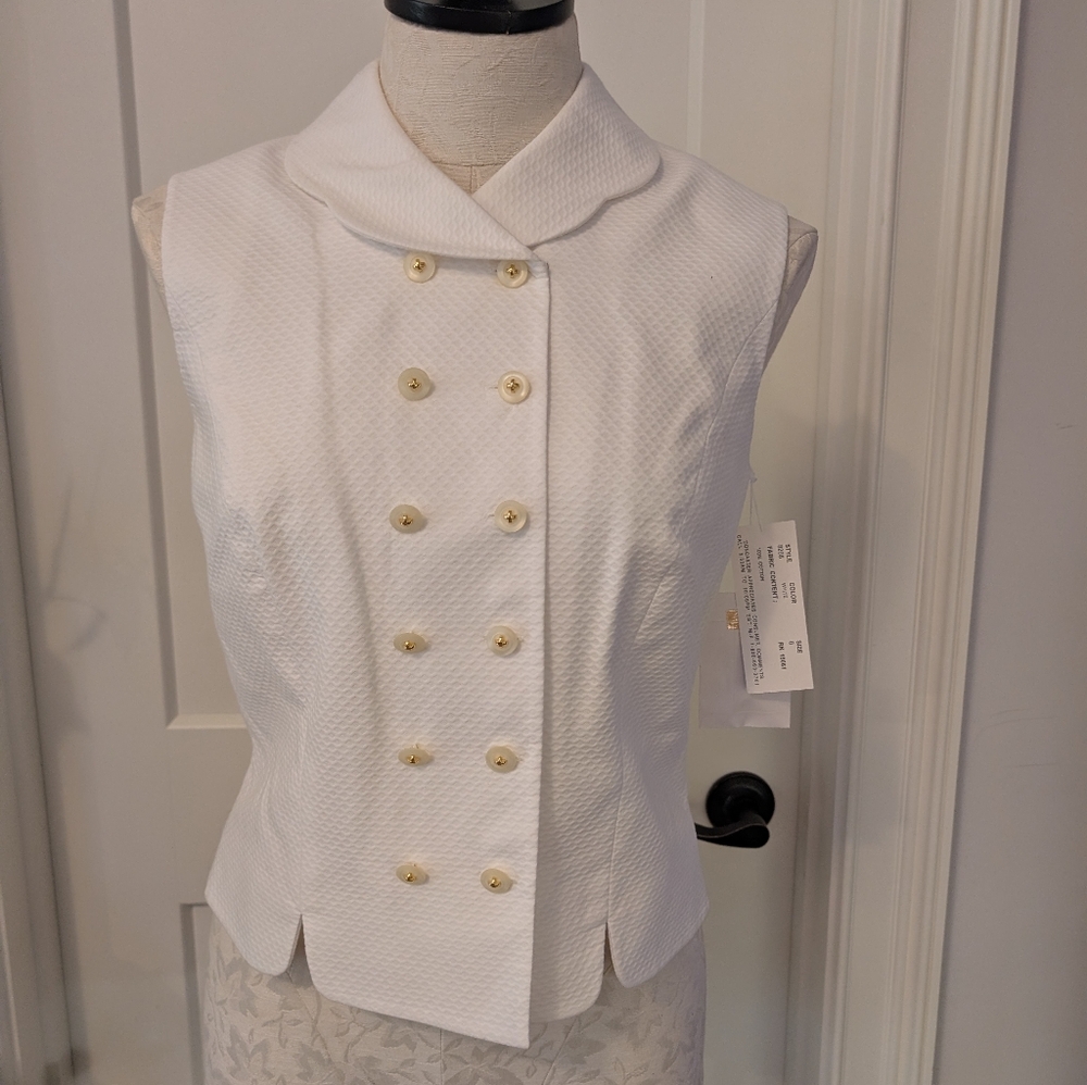 Doncaster White Double-Breasted Vest